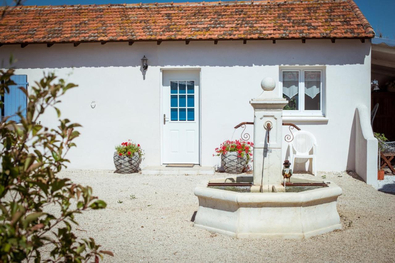 Mas Albert Espelly Saintes-Maries-de-la-Mer Buitenkant foto