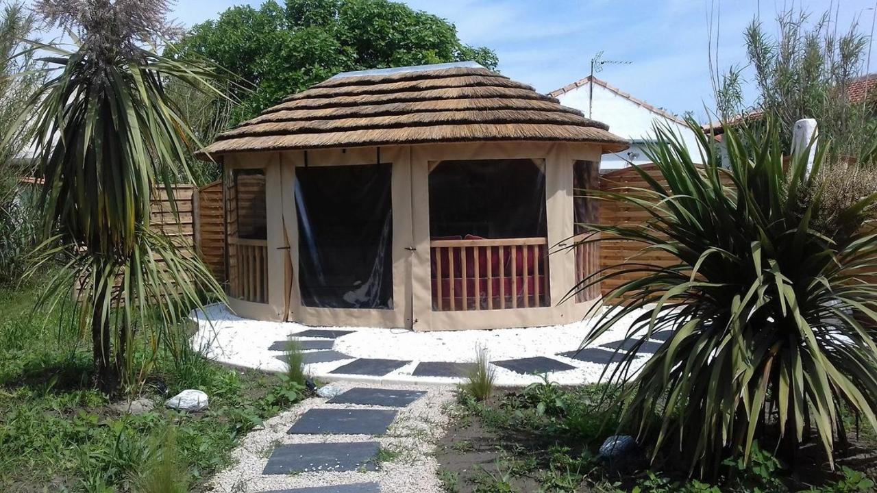 Mas Albert Espelly Saintes-Maries-de-la-Mer Buitenkant foto